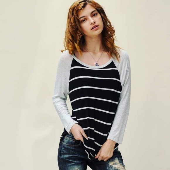 Gray Black Tee Shirt Raglan Long Sleeve
